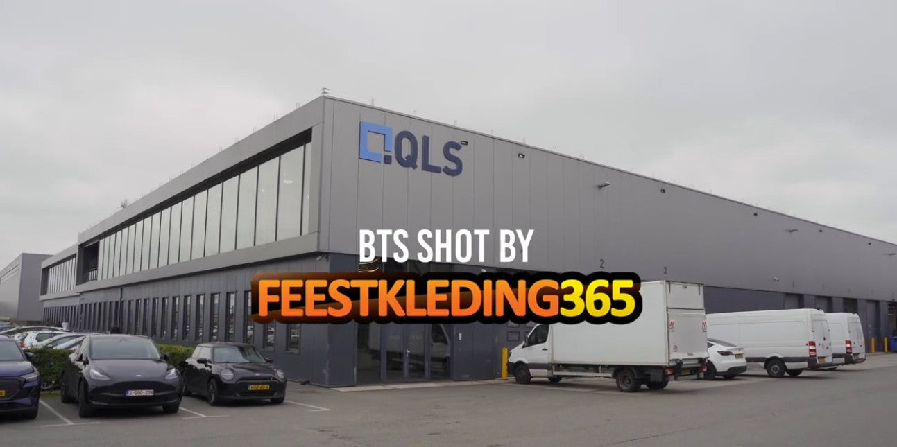 Video laden: Warehouse Impression