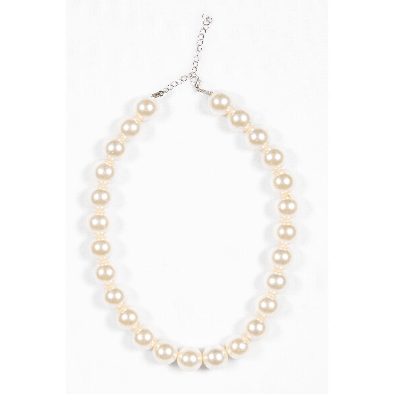 Op deze afbeelding zie je een Accessoires, van het merk Wilbers. Ketting Parels Prinses Pearl