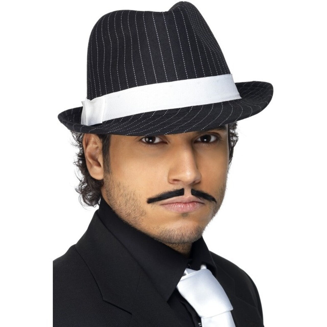 Op deze afbeelding zie je een Accessoires, van het merk Smiffy's. Gangster Pinstripe Hoed