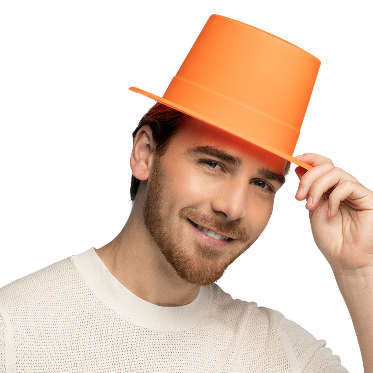 Op deze afbeelding zie je een Accessoires, van het merk Boland. Hoed Oranje Topper