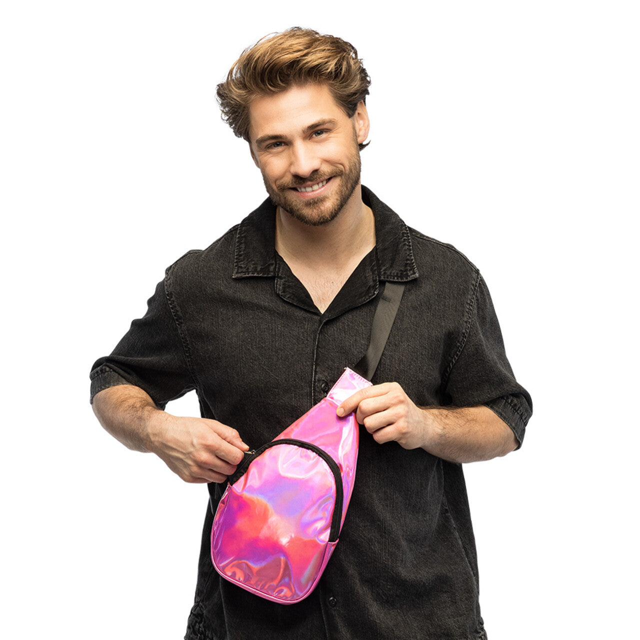 Op deze afbeelding zie je een Accessoires, van het merk Boland. Crossbody Tas Holo Yolo Roze