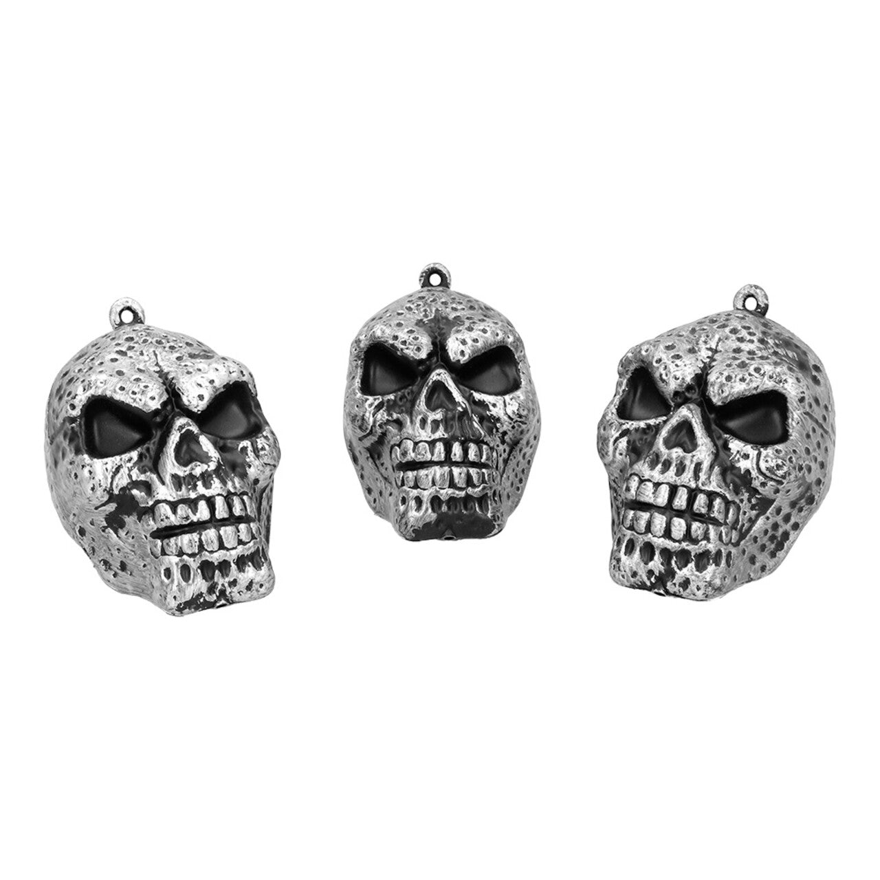 Op deze afbeelding zie je een Decoratie, van het merk Boland. Set 3 Decoratie Schedels Zilver