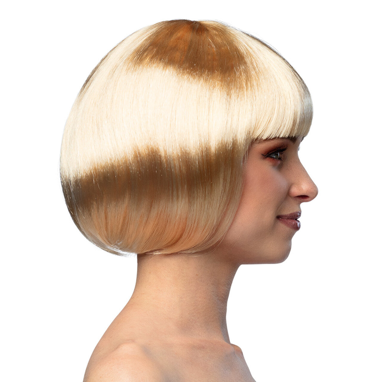Op deze afbeelding zie je een Accessoires, van het merk Boland. Pruik Cabaret Can Can Blond