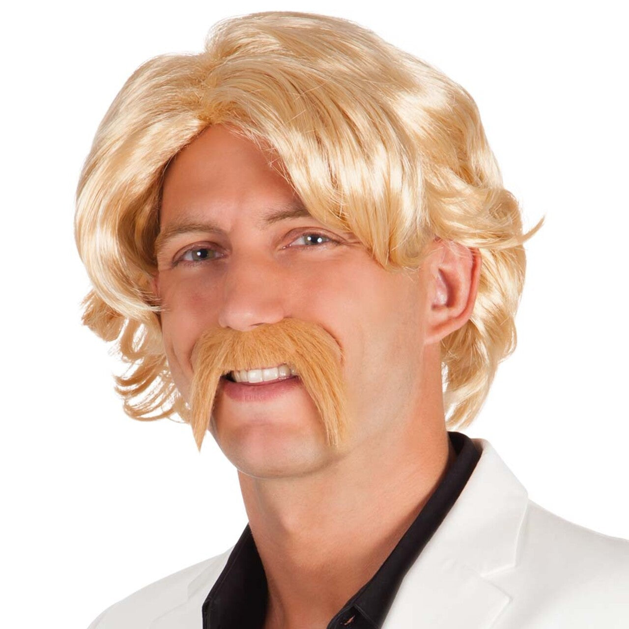 Op deze afbeelding zie je een Accessoires, van het merk Boland. Pruik Chuck Blond Met Snor