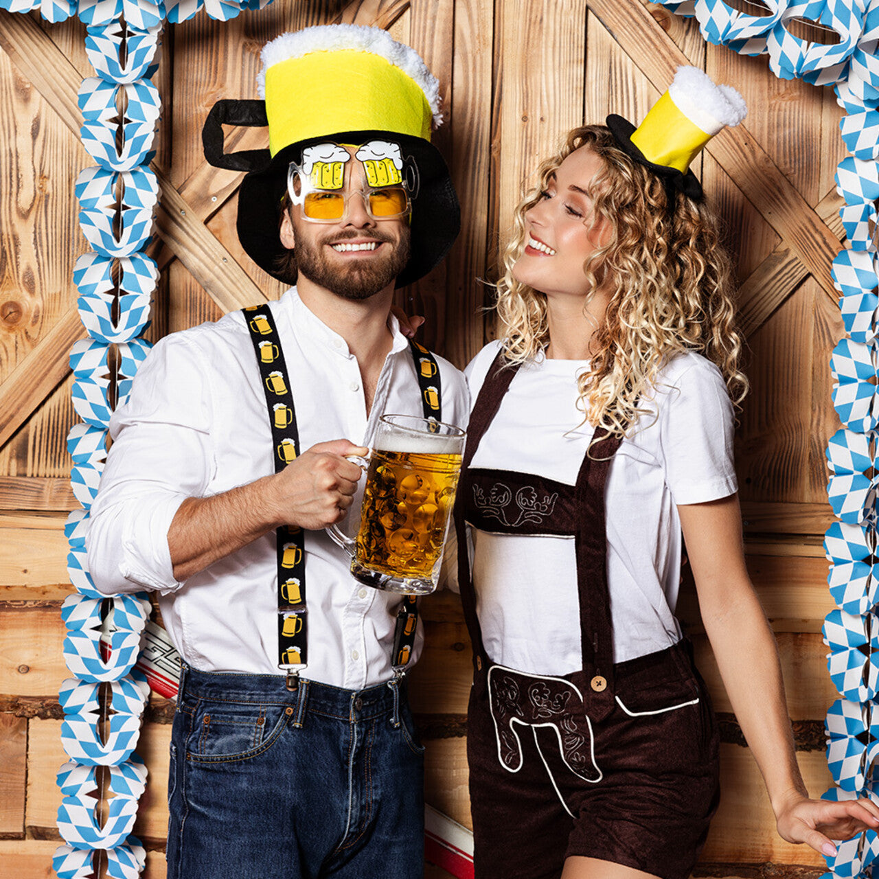 Op deze afbeelding zie je een Accessoires, van het merk Boland. Hoed Bierglas