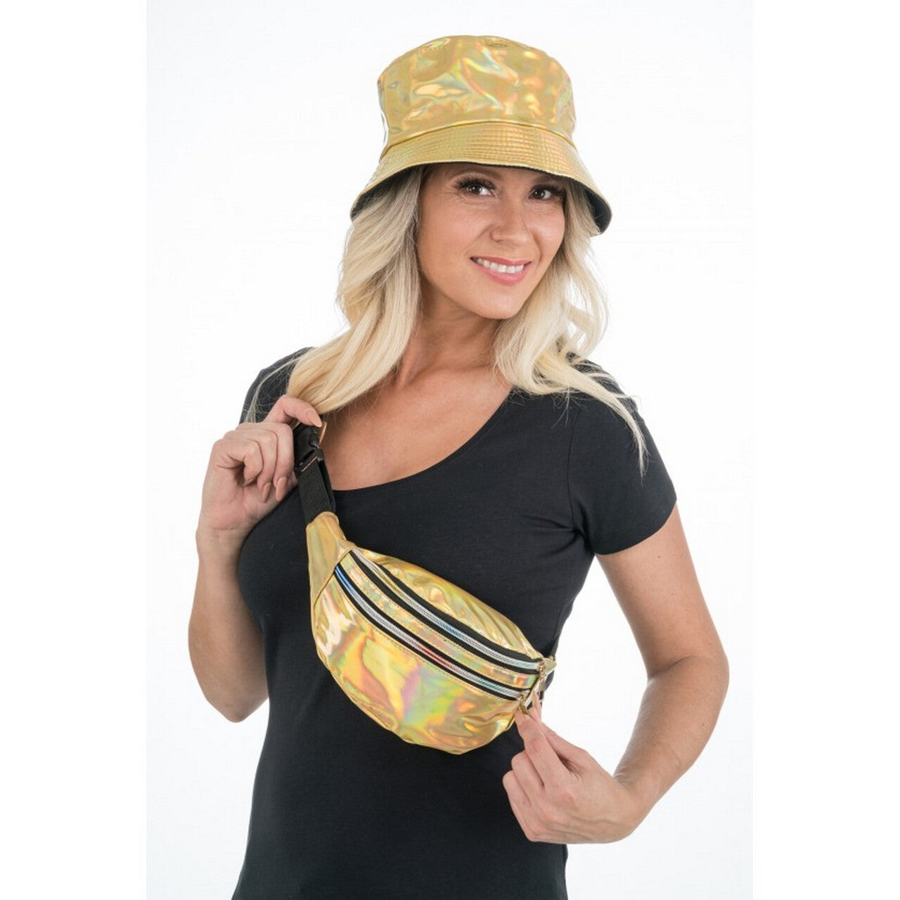 Op deze afbeelding zie je een Accessoires, van het merk Chaks. Festival Heuptas Metallic Goud
