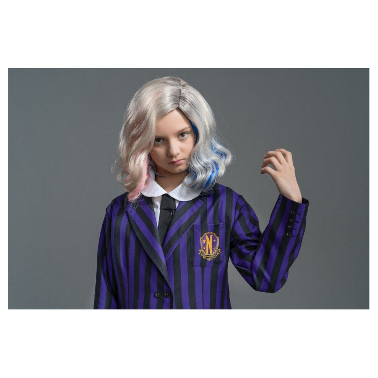 Op deze afbeelding zie je een Kostuums, van het merk Chaks. Wednesday™ School Uniform Zwart Paars Meisje Kostuum