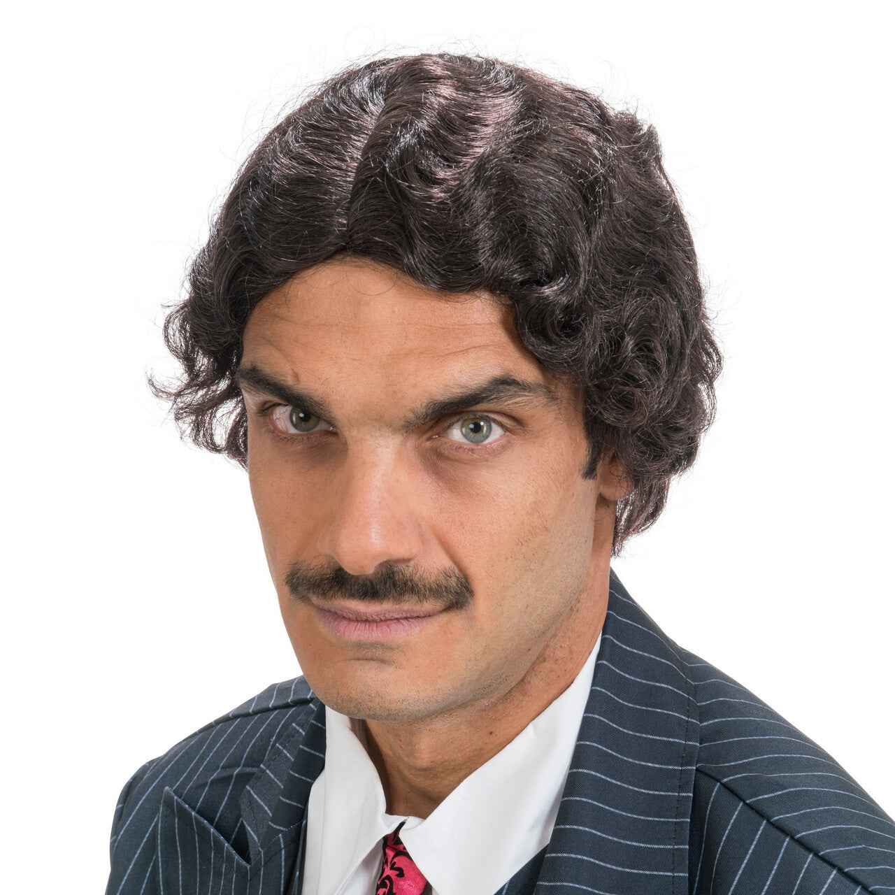 Op deze afbeelding zie je een Accessoires, van het merk Chaks. Gomez Addams Pruik