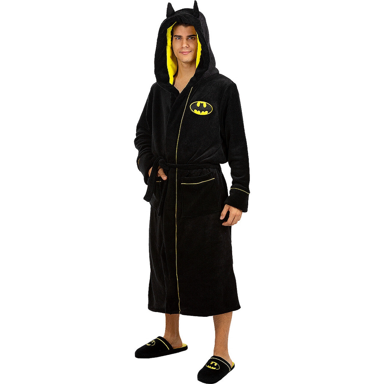 Op deze afbeelding zie je een Kostuums, van het merk Funidelia. Bad As Batman Badjas Kostuum