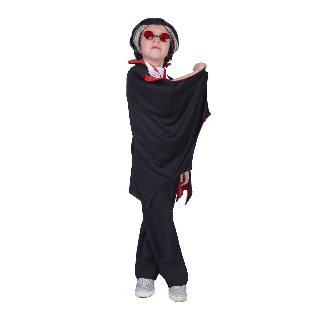 Op deze afbeelding zie je een Kostuums, van het merk Funny Fashion. Duistere Dracula Graaf Rood Van Bloed Cape Jongen