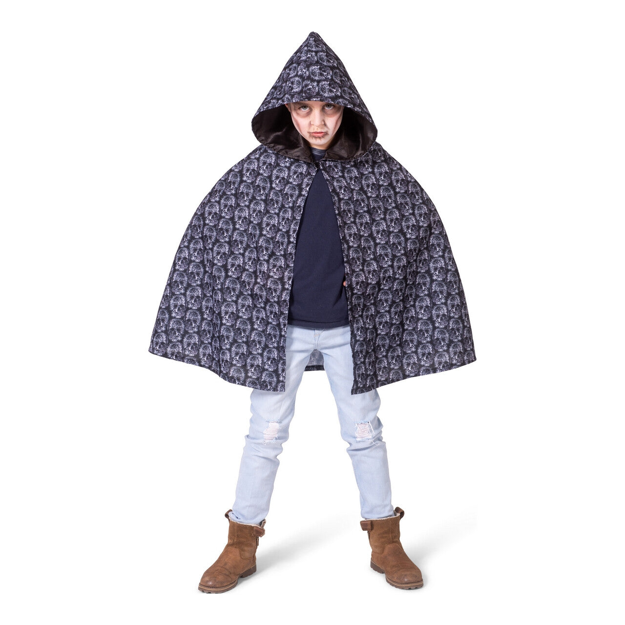 Op deze afbeelding zie je een Kostuums, van het merk Funny Fashion. Grijze Doodskoppen Halloween Cape Kind