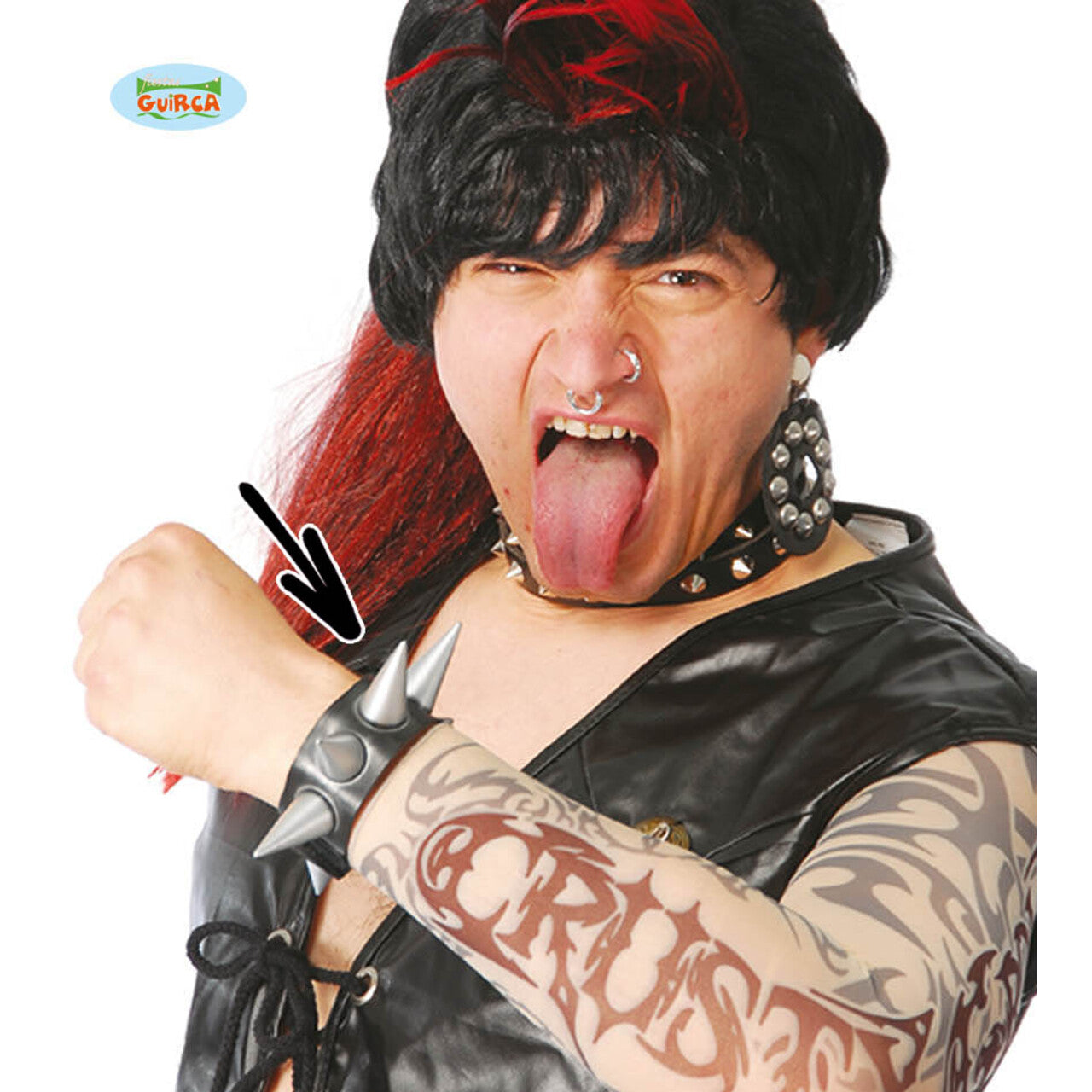 Op deze afbeelding zie je een Accessoires, van het merk Guirca. Punk Armband Met Scherpe Punten