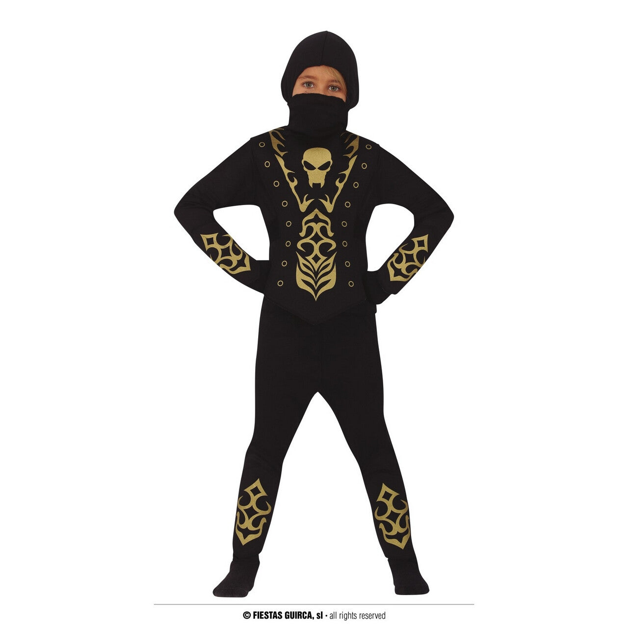 Op deze afbeelding zie je een Kostuums, van het merk Guirca. Ninja Met Een Gouden Randje Kind Kostuum