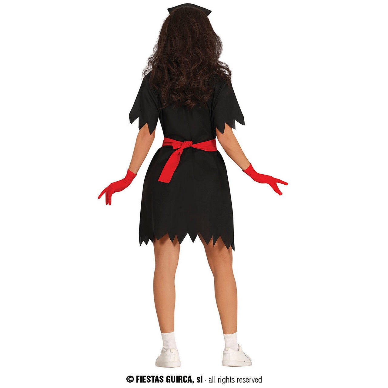 Op deze afbeelding zie je een Kostuums, van het merk Guirca. Creepy Verpleegster Blackblood Vrouw Kostuum
