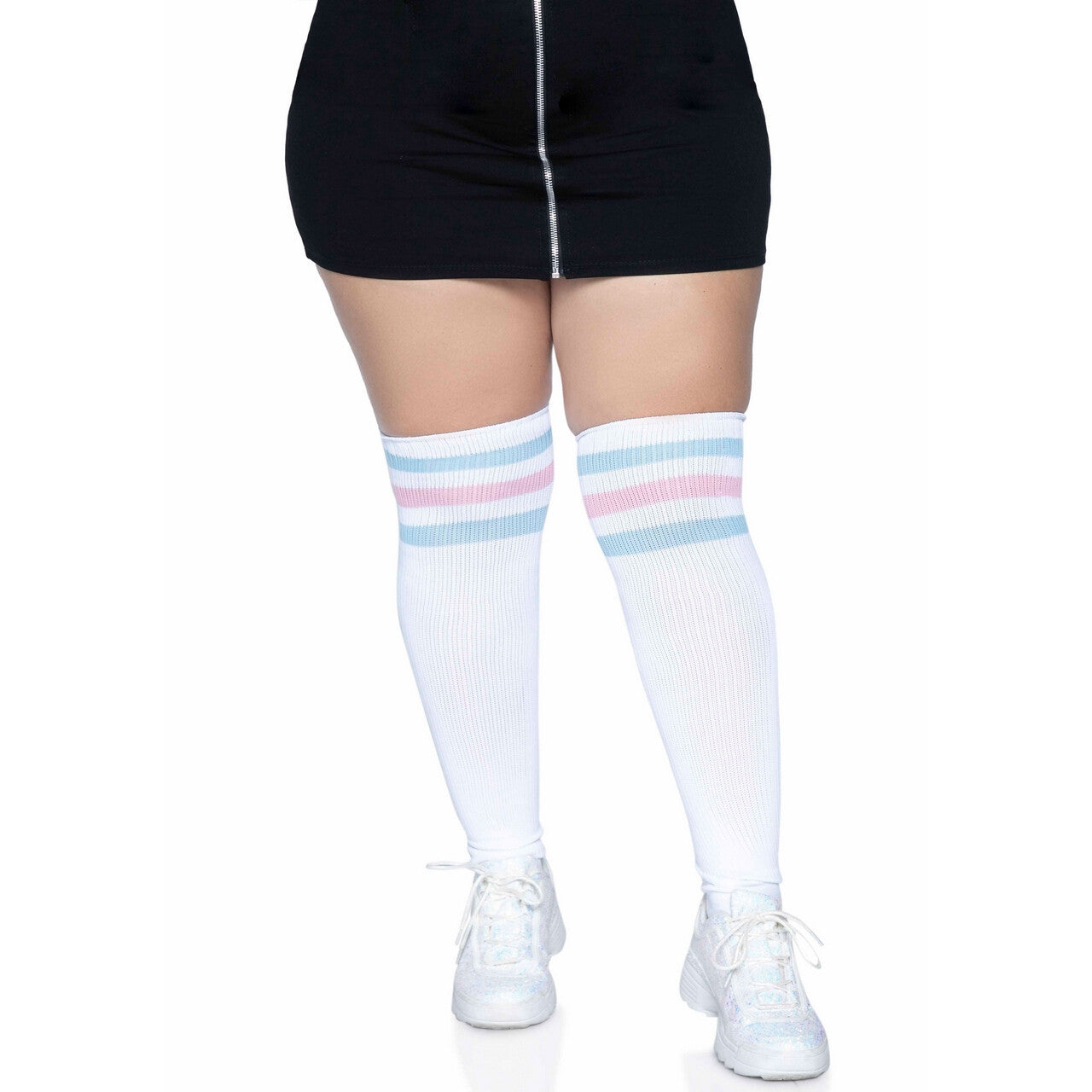 Op deze afbeelding zie je een Accessoires, van het merk Leg Avenue. Sokken Sport En Spel Blauw Roze Plus Size