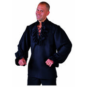 Op deze afbeelding zie je een Kostuums, van het merk Magic By Freddy's. Stoere Zeeheld Piraat Hemd Met Ruches Zwart Man