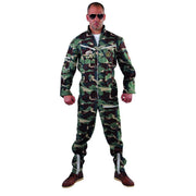 Op deze afbeelding zie je een Kostuums, van het merk Magic By Freddy's. Onversaagde Jet Piloot Camouflage Man Kostuum