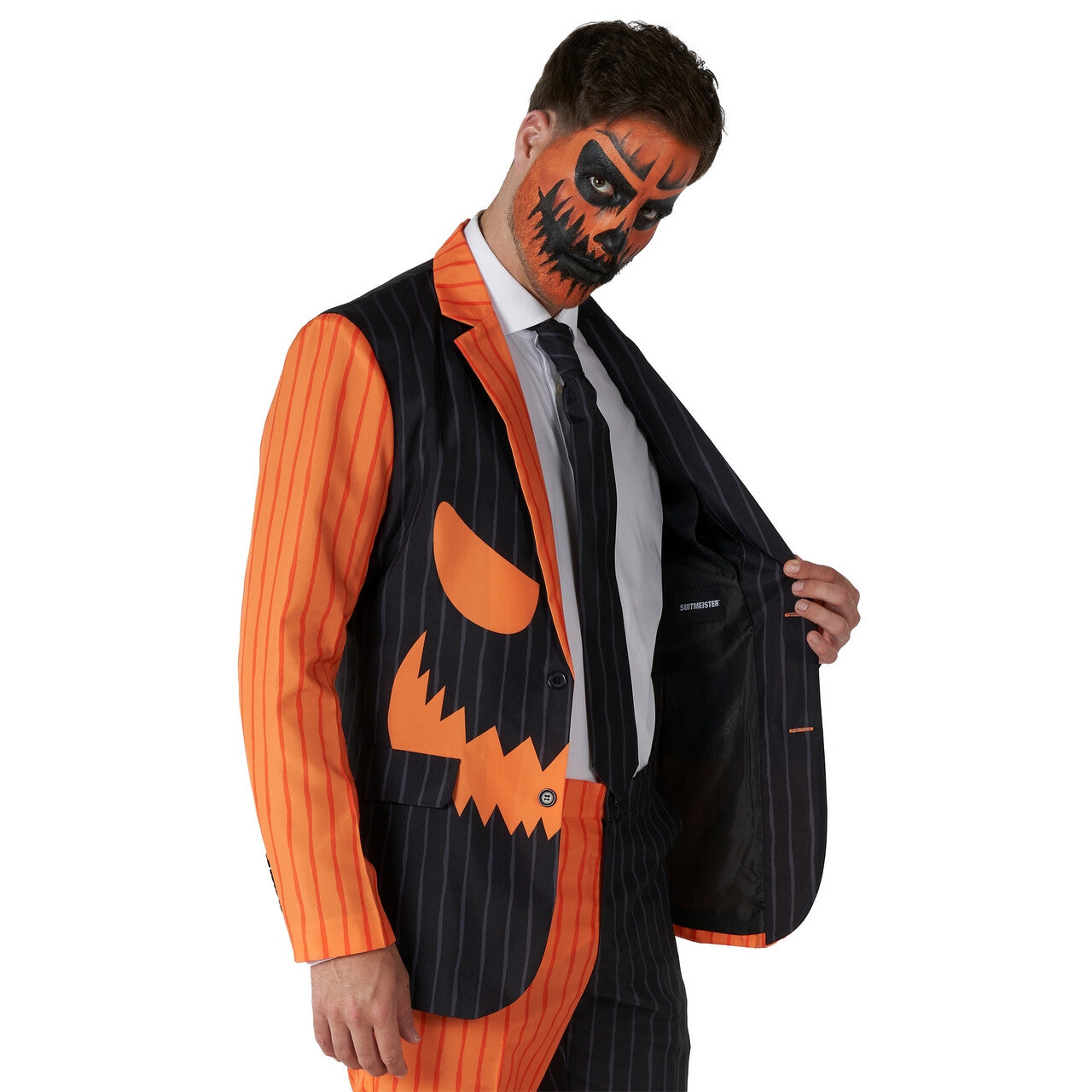 Op deze afbeelding zie je een Kostuums, van het merk Suitmeister. Jack-O Pinstripe Black Oranje Zwart Man Kostuum