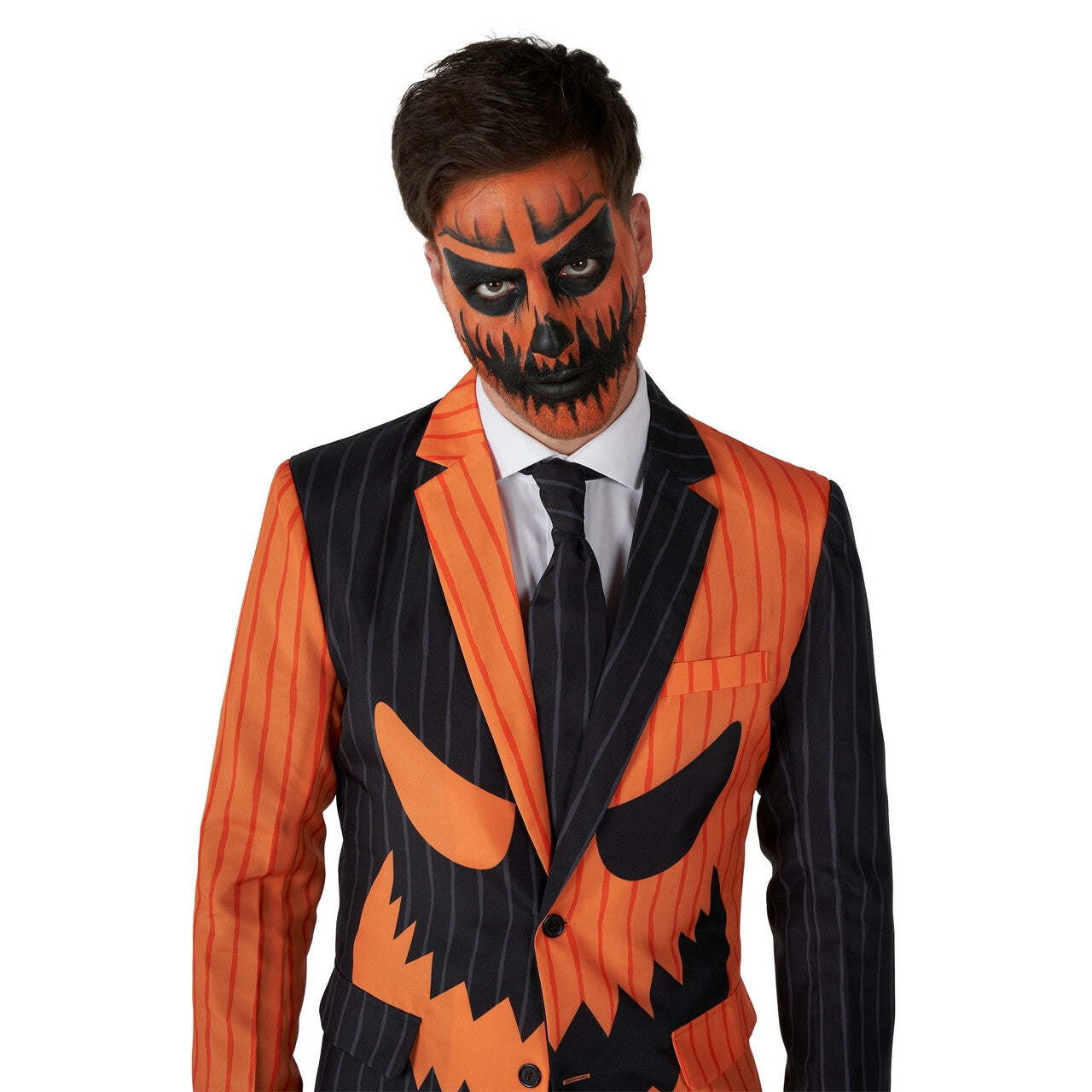 Op deze afbeelding zie je een Kostuums, van het merk Suitmeister. Jack-O Pinstripe Black Oranje Zwart Man Kostuum