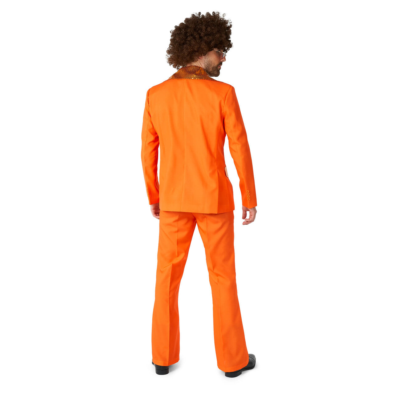 Op deze afbeelding zie je een Kostuums, van het merk Suitmeister. Disco Orange Holland Party Man Kostuum