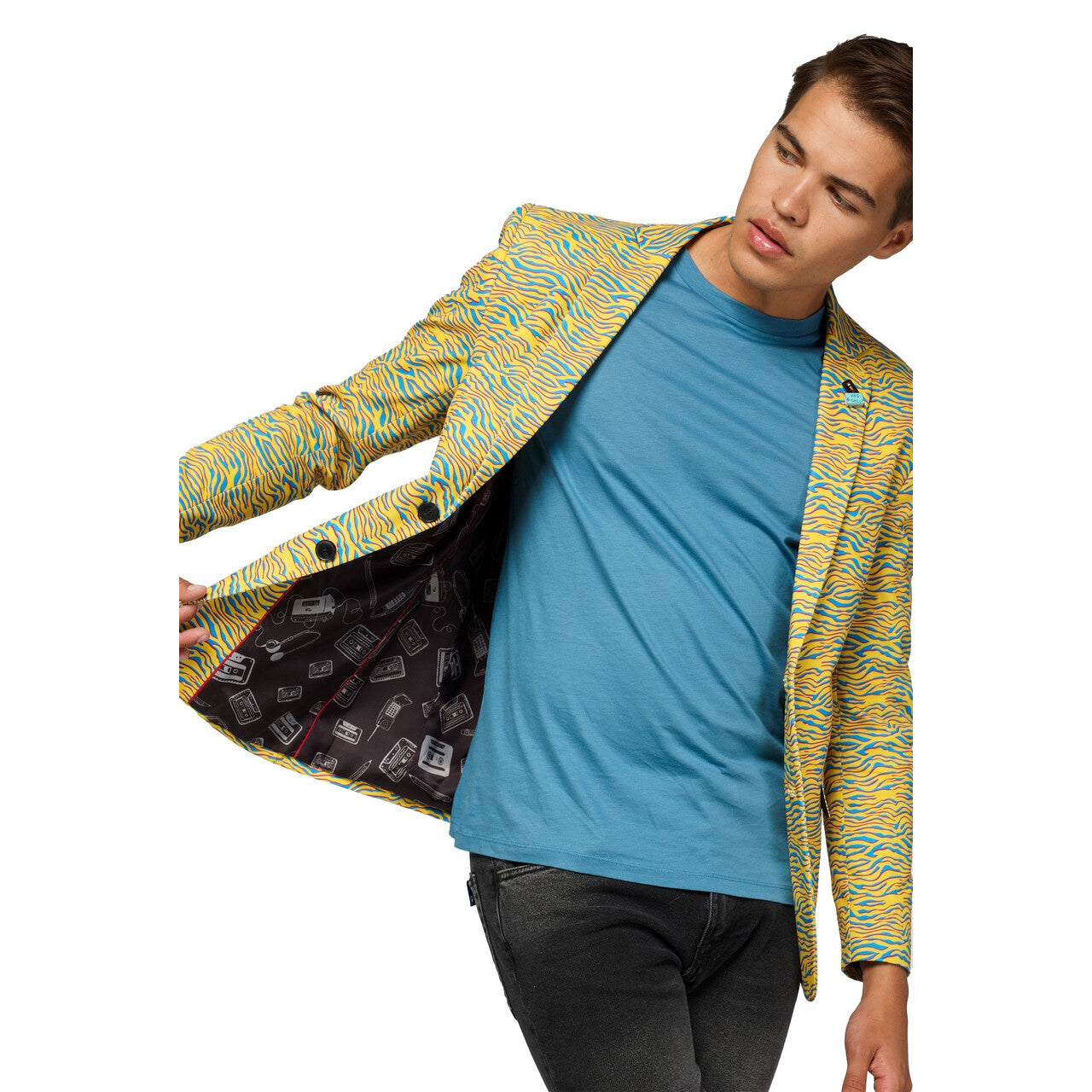 Op deze afbeelding zie je een Kostuums, van het merk Opposuits. Yellow Striped 80s Animal Jas Man