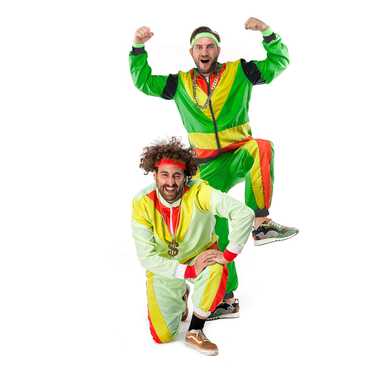 Op deze afbeelding zie je een Kostuums, van het merk Original Replicas. 80s Trainingspak Rasta Carnaval Man Kostuum