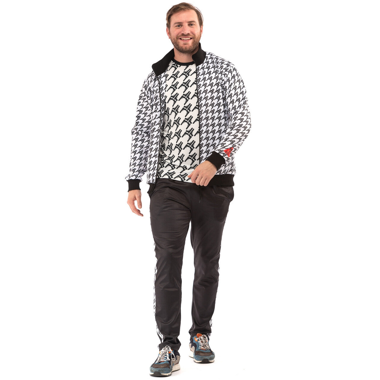 Op deze afbeelding zie je een Kostuums, van het merk Original Replicas. Pablo Discobar Festival Suit Pied De Pistola Kostuum