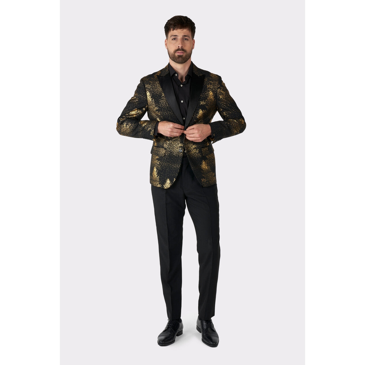Op deze afbeelding zie je een Kostuums, van het merk Opposuits. Festive Forest Golden Trees Colbert Man