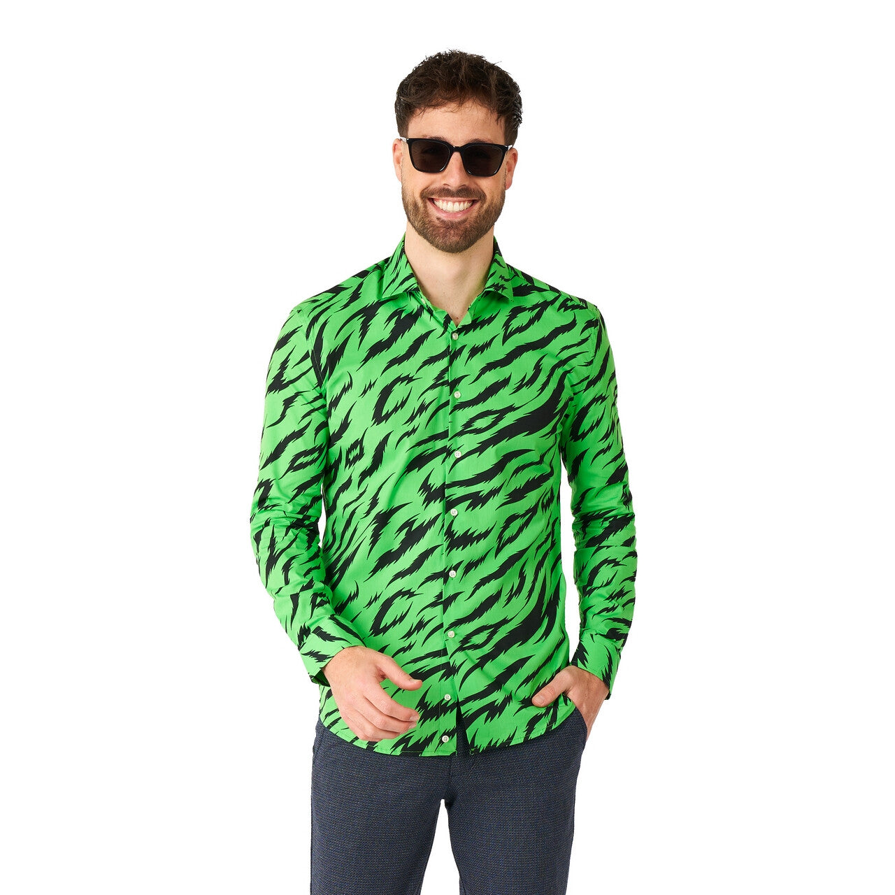 Op deze afbeelding zie je een Kostuums, van het merk Opposuits. Striped Wild Animal Green Overhemd Man