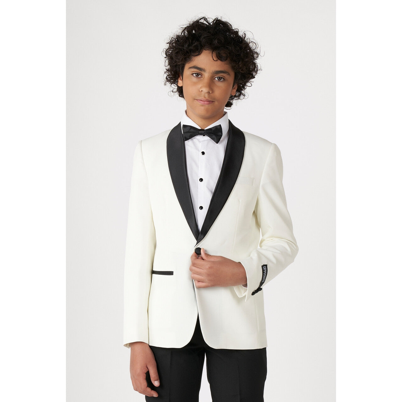 Op deze afbeelding zie je een Kostuums, van het merk Opposuits. Classy Pearly White Opposuit Jongen Kostuum
