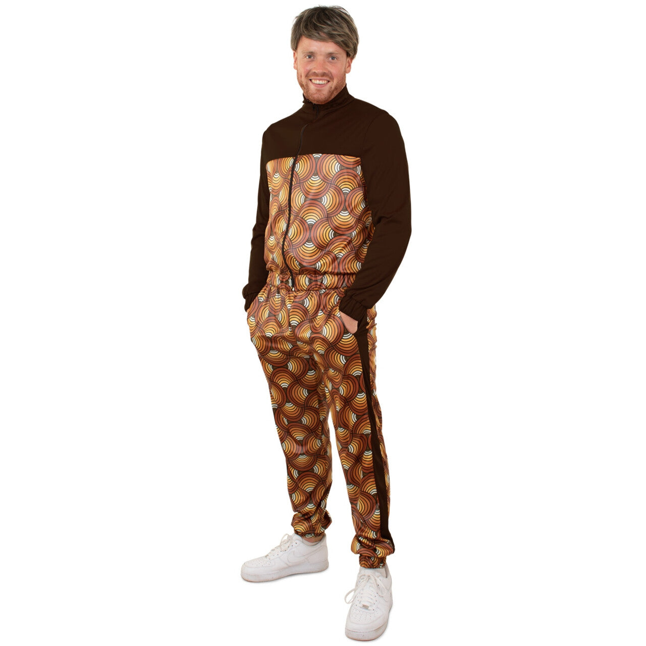 Op deze afbeelding zie je een Kostuums, van het merk PartyXplosion. Oldschool Jaren 70 Fit Pak Marco Man