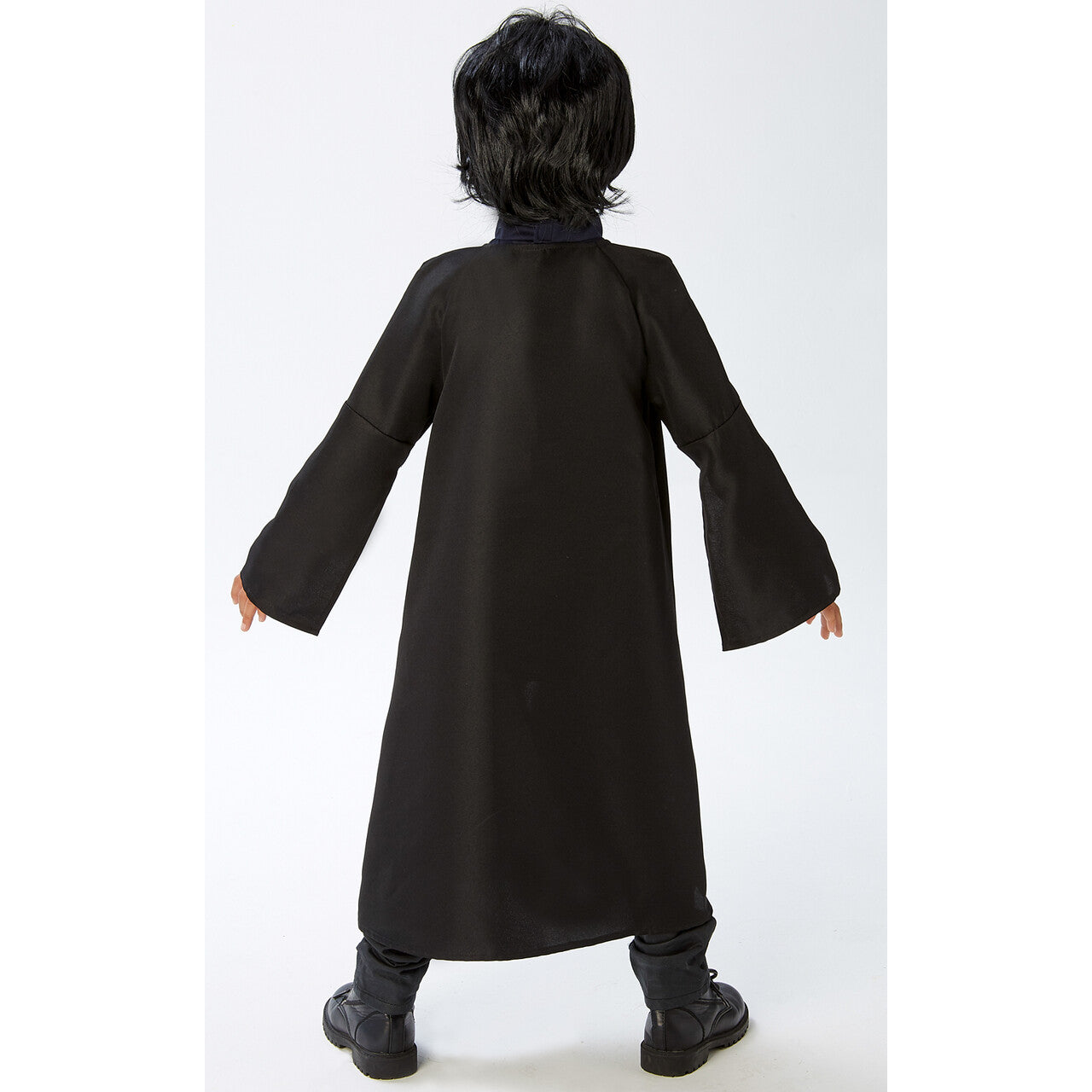 Op deze afbeelding zie je een Kostuums, van het merk Rubies. Snape Kostuum Kind