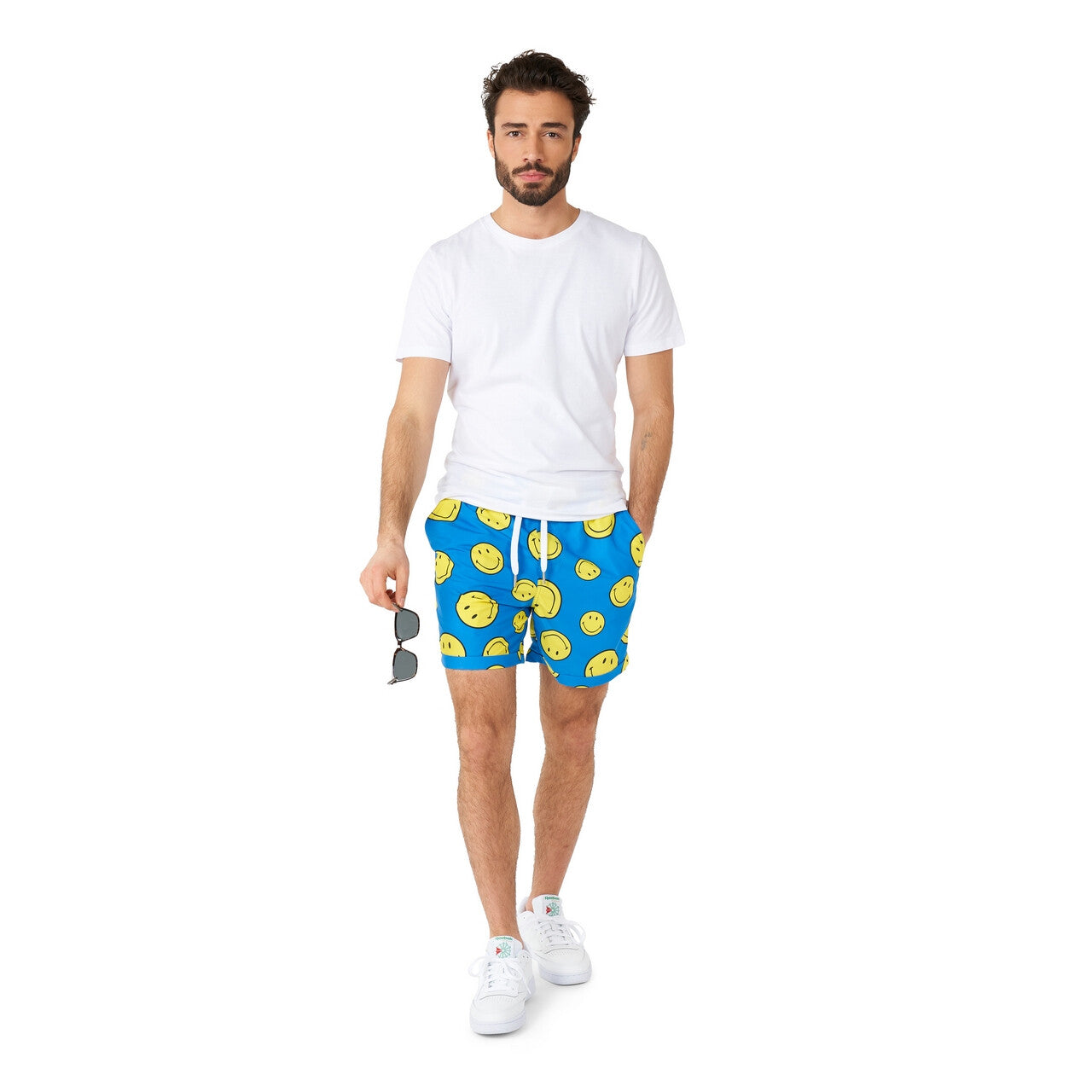 Op deze afbeelding zie je een Kostuums, van het merk Opposuits. Happy Summer Smiles Man Kostuum