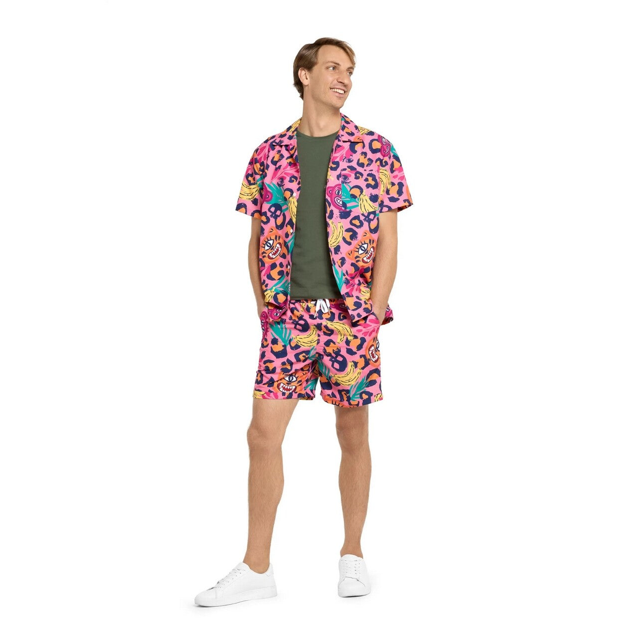 Op deze afbeelding zie je een Kostuums, van het merk Opposuits. Jazzy Jungle Roze Man Kostuum