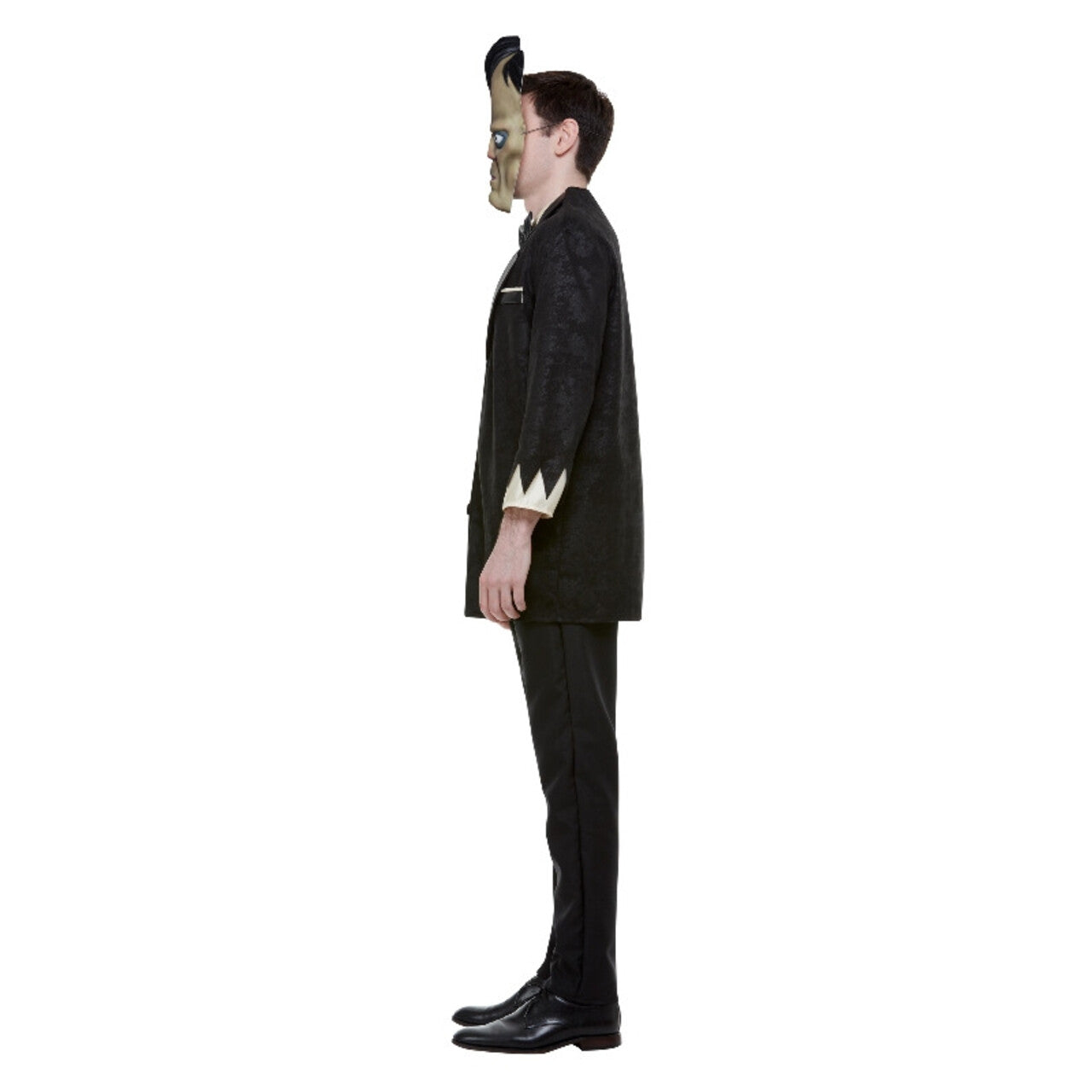 Op deze afbeelding zie je een Kostuums, van het merk Smiffy's. Addams Family Lurch Man Kostuum
