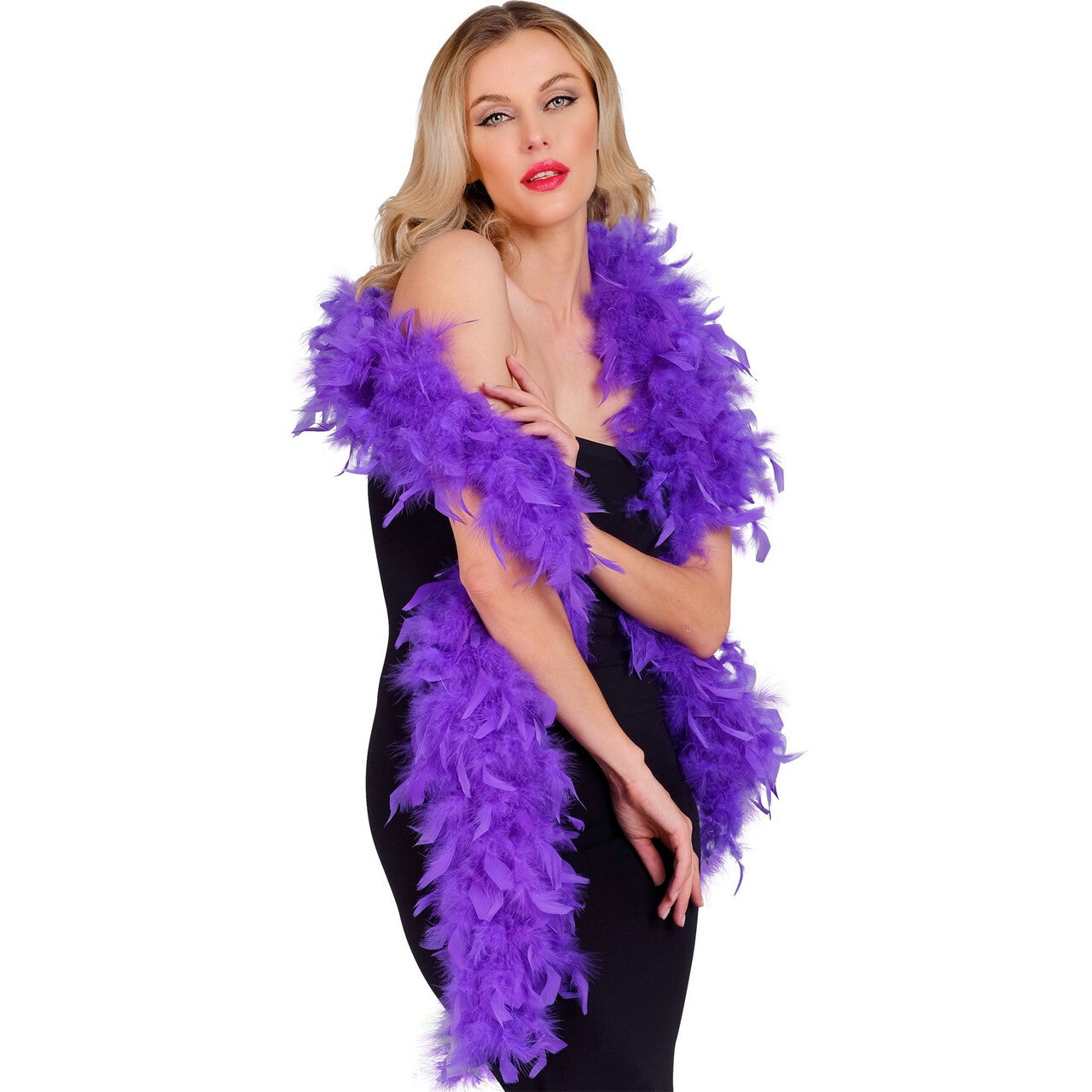 Op deze afbeelding zie je een Accessoires, van het merk Widmann. Boa Paars 180 Centimeter 80 Gram