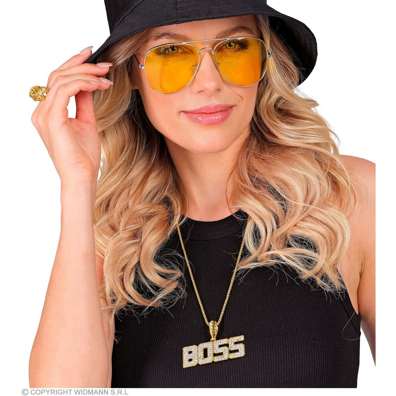 Op deze afbeelding zie je een Accessoires, van het merk Widmann. Ketting Boss Goud / Strass 65 Cm