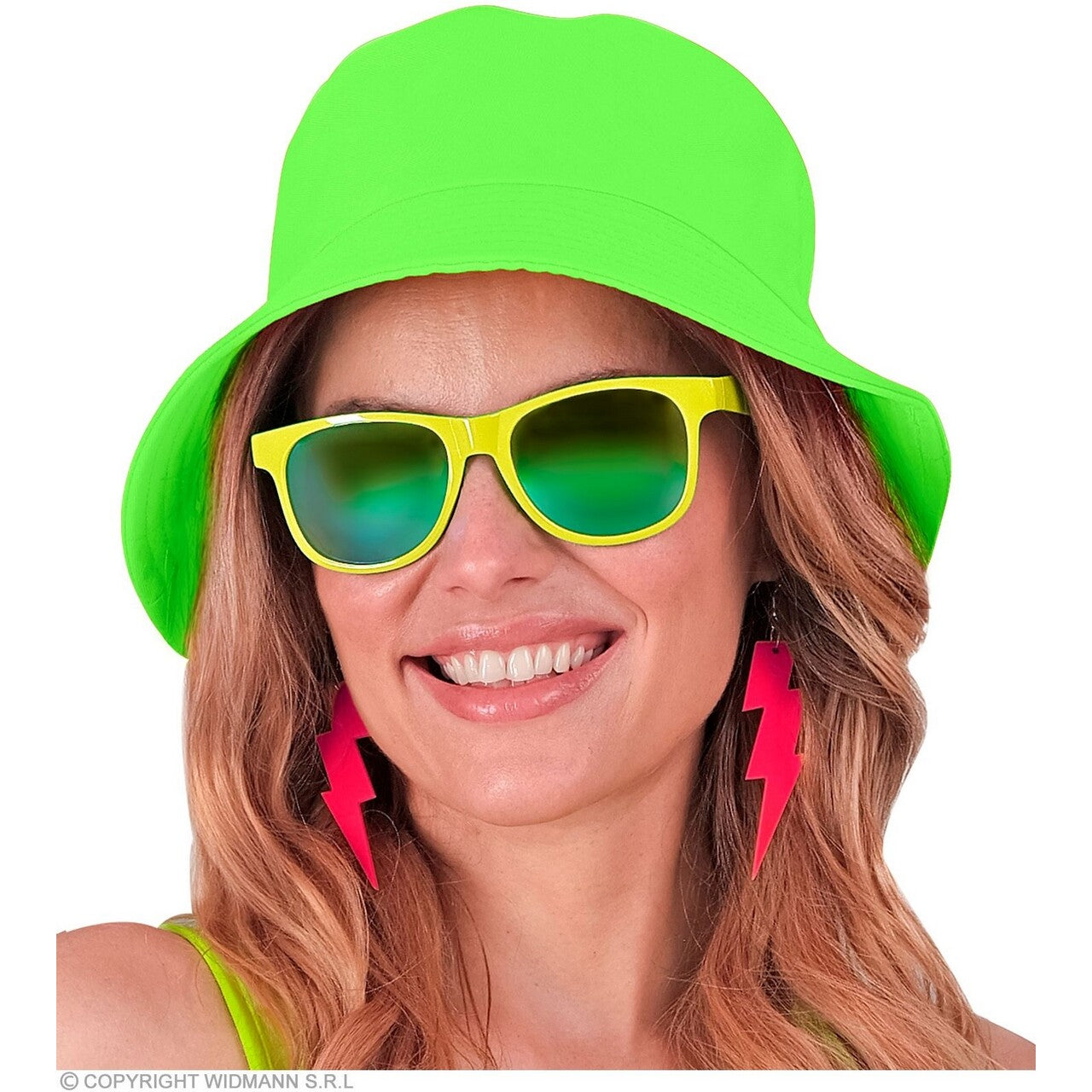 Op deze afbeelding zie je een Accessoires, van het merk Widmann. Bucket Hat Neon Groen Pop Festival
