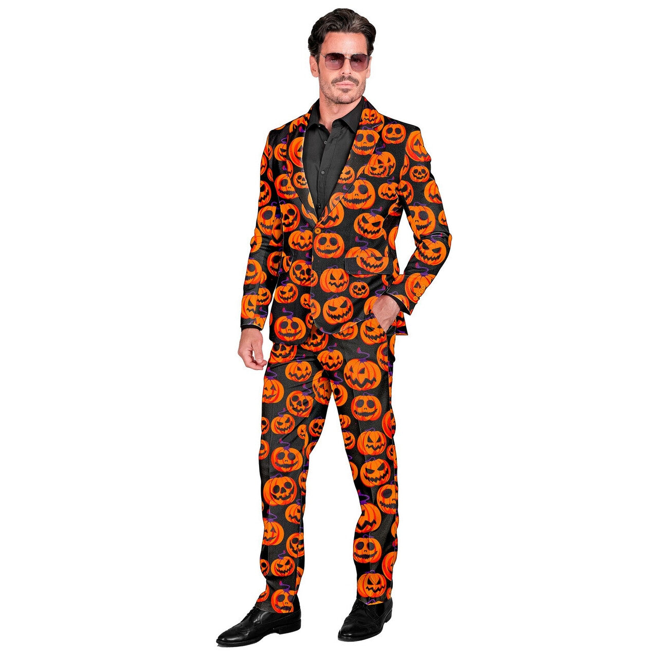 Op deze afbeelding zie je een Kostuums, van het merk Widmann. Scary Pumpkin Man Kostuum