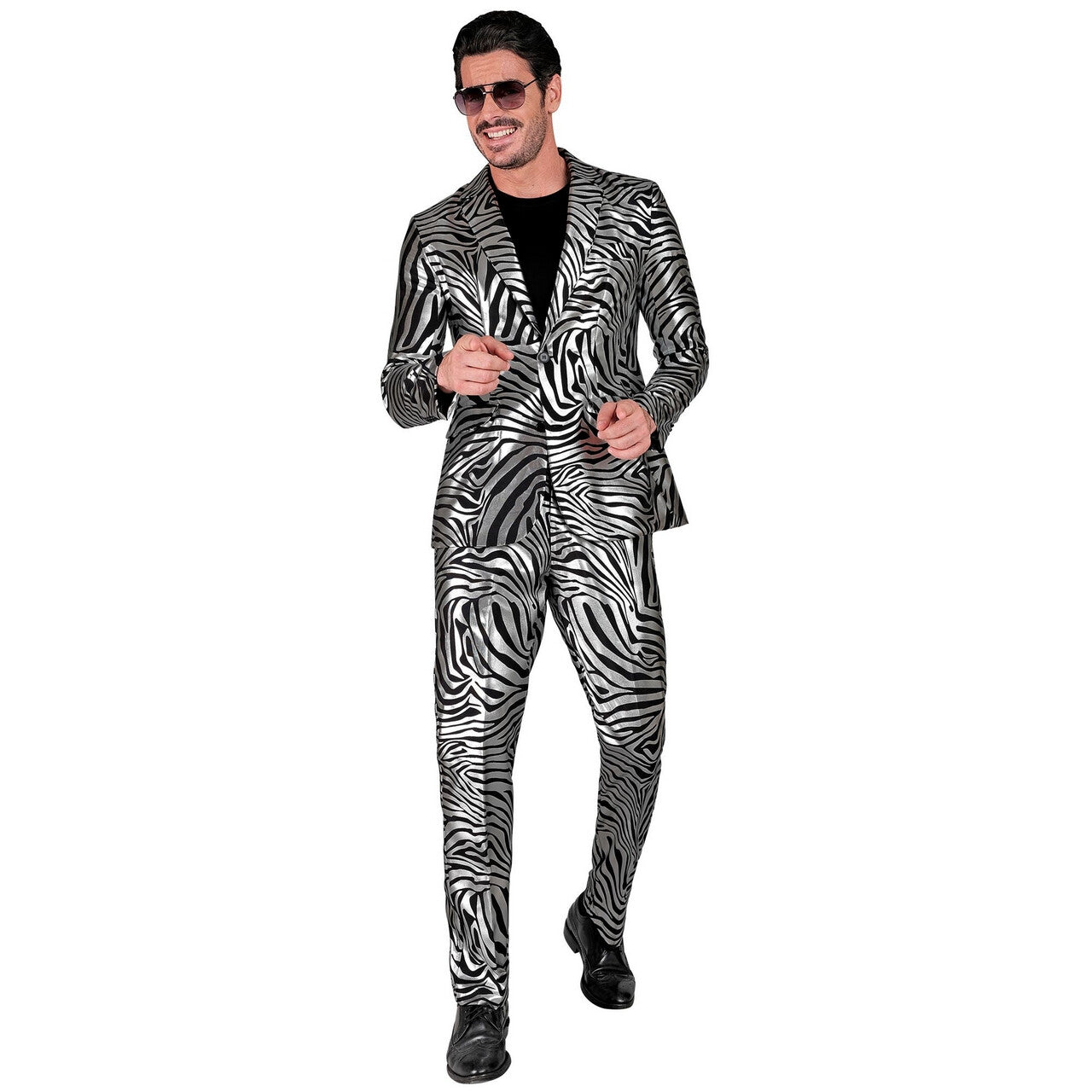 Op deze afbeelding zie je een Kostuums, van het merk Widmann. Foute Glamour Zebra Zilver Man Kostuum