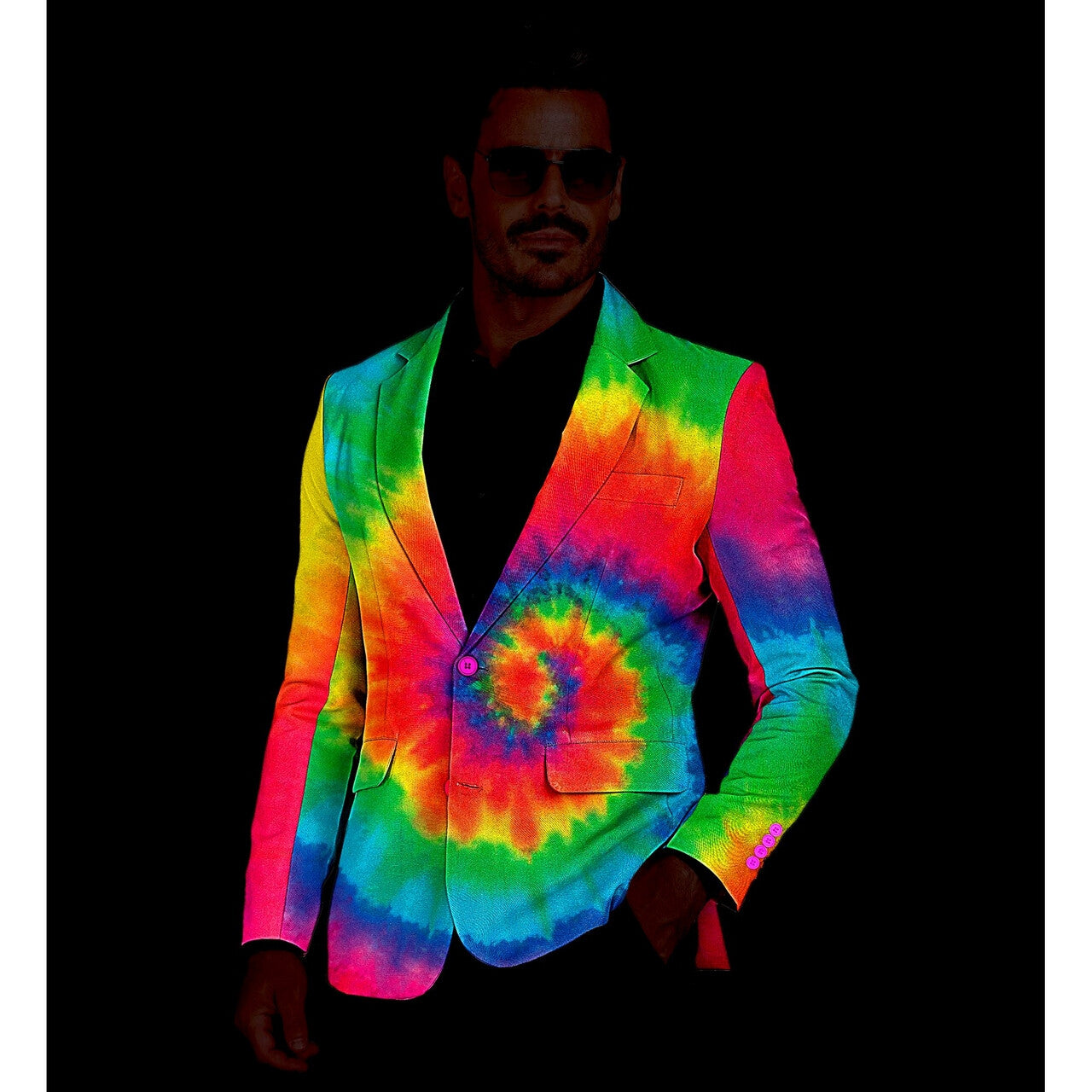 Op deze afbeelding zie je een Kostuums, van het merk Widmann. Kleur Bom Hippie Colbert Man