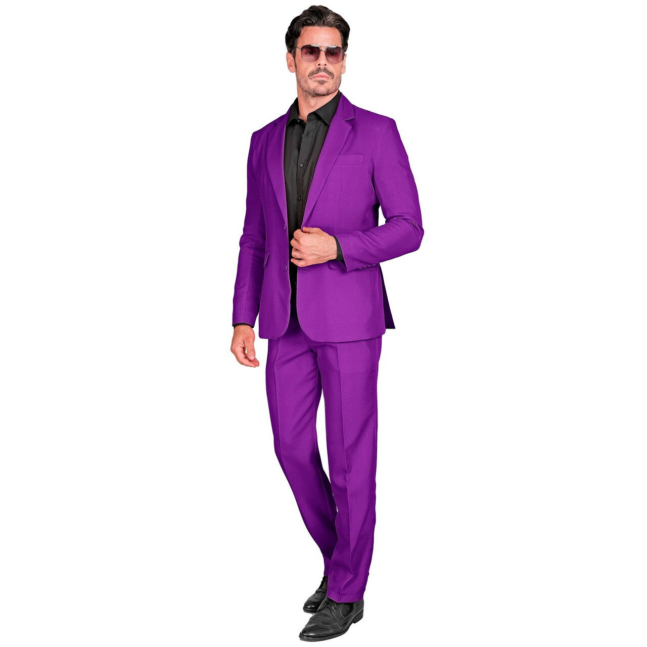 Op deze afbeelding zie je een Kostuums, van het merk Widmann. Dress To Impress Paars Man Kostuum