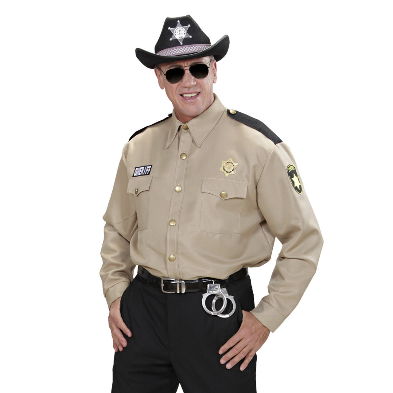 Op deze afbeelding zie je een Kostuums, van het merk Widmann. Modern Sheriff Shirt Man
