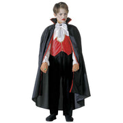Op deze afbeelding zie je een Kostuums, van het merk Widmann. Kleine Dracula Little Count Kostuum Jongen