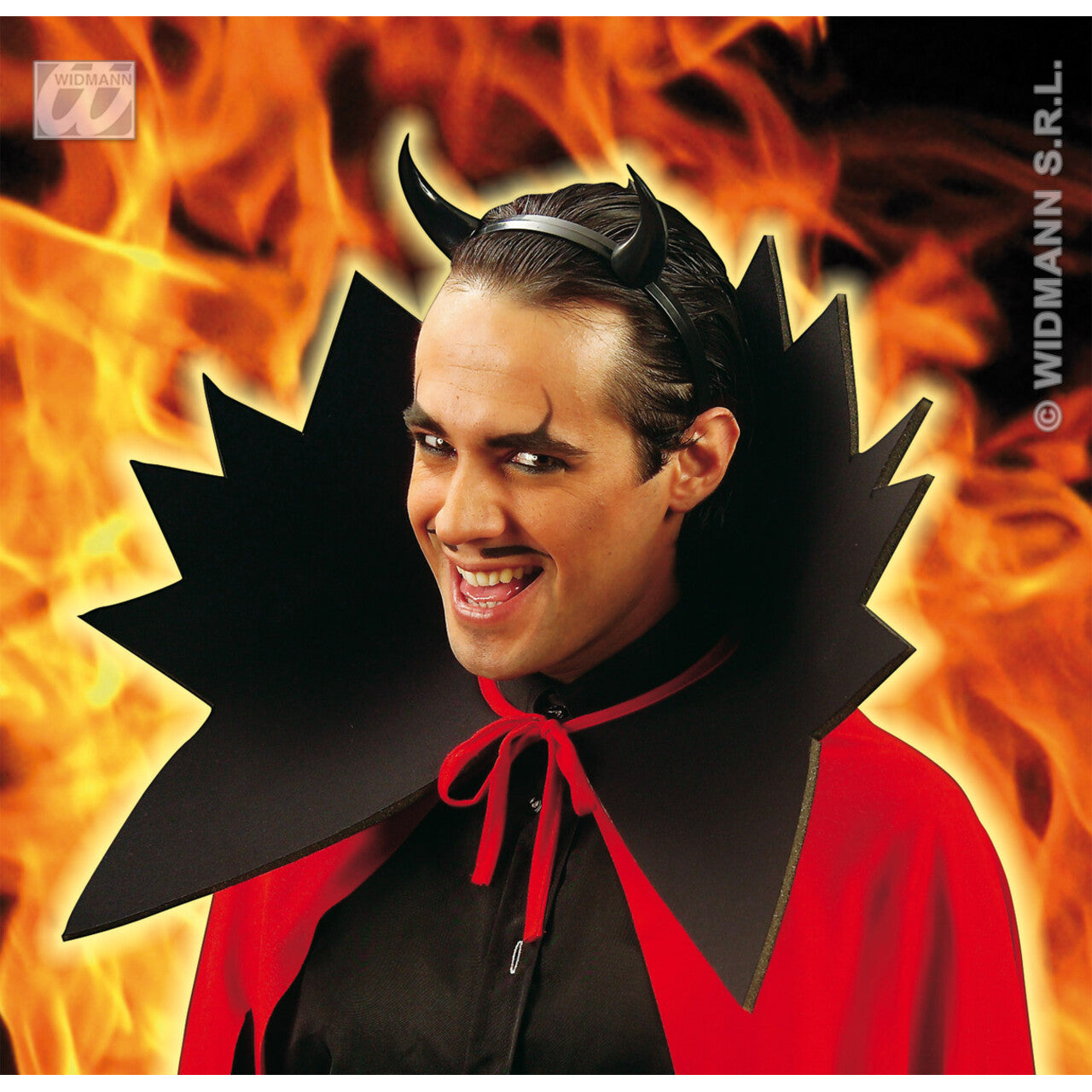 Op deze afbeelding zie je een Accessoires, van het merk Widmann. Duivelshoorn Zwart