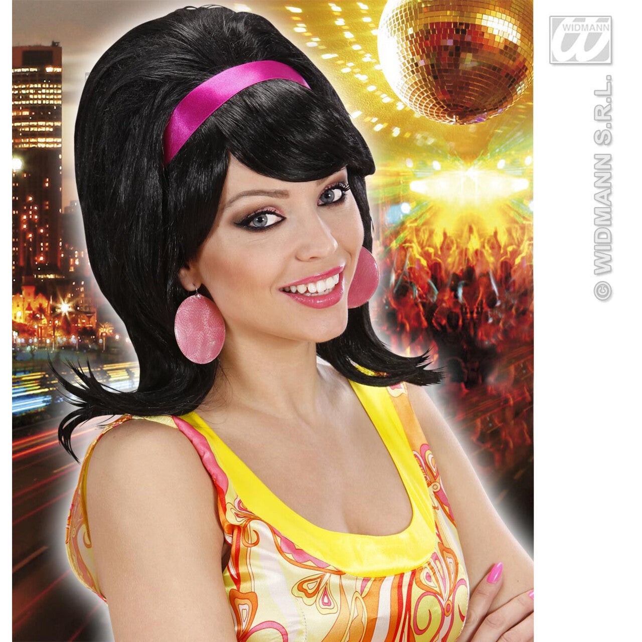 Op deze afbeelding zie je een Accessoires, van het merk Widmann. Pruik, 60s Modieus Zwart