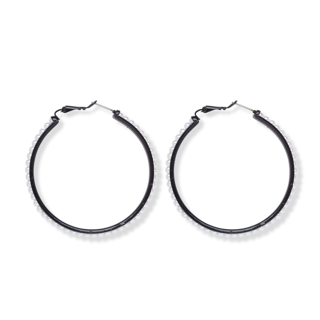 Op deze afbeelding zie je een Accessoires, van het merk Widmann. Punk Oorringen Zwart Met Parels
