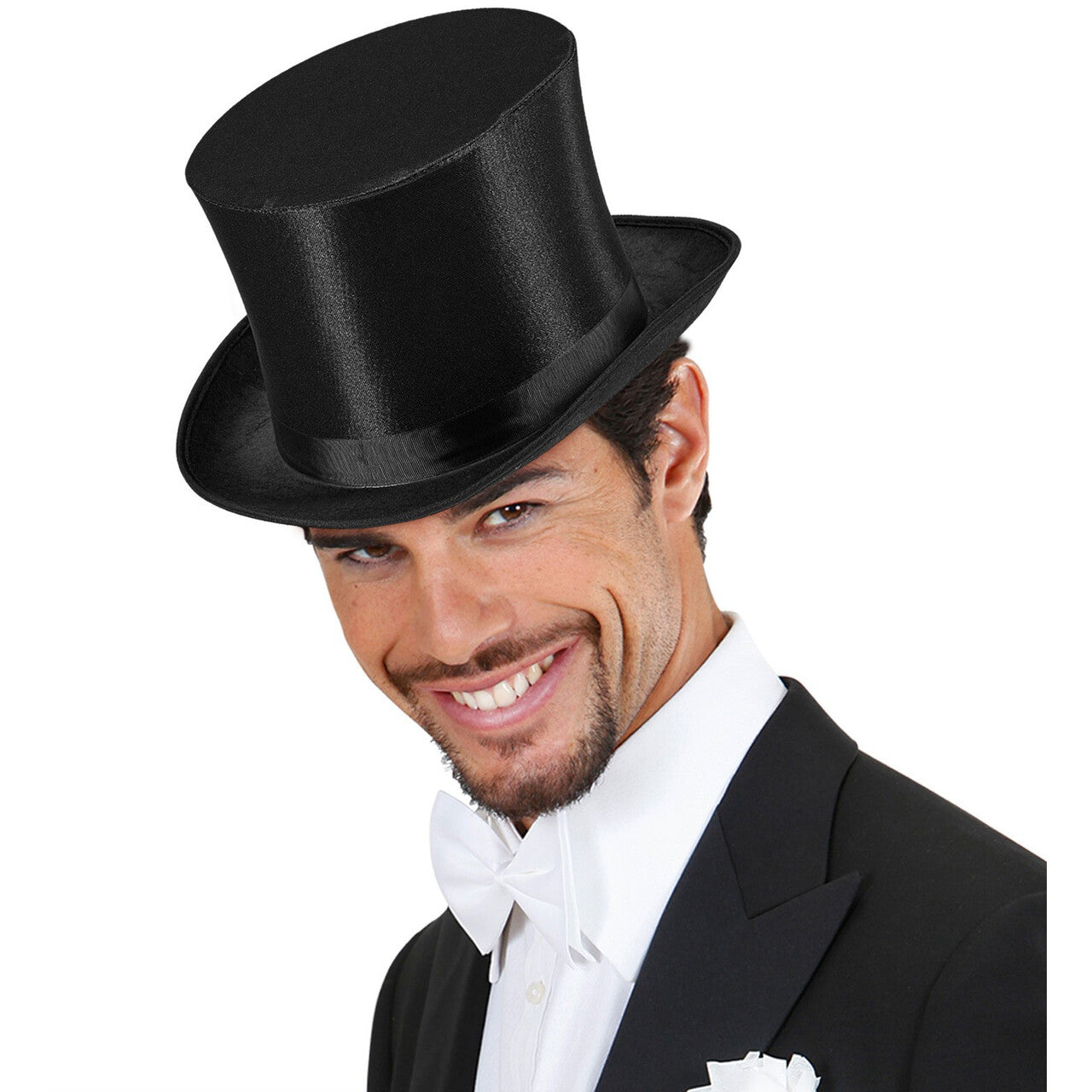 Op deze afbeelding zie je een Accessoires, van het merk Widmann. Chique Hoge Hoed Satijn