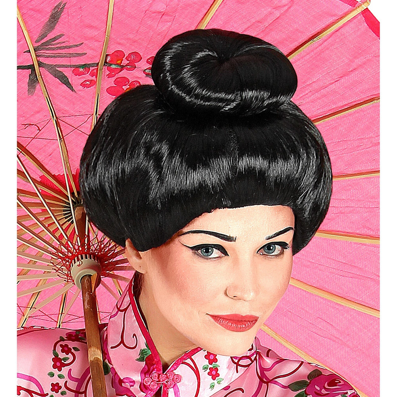 Op deze afbeelding zie je een Accessoires, van het merk Widmann. Pruik Japanse Geisha