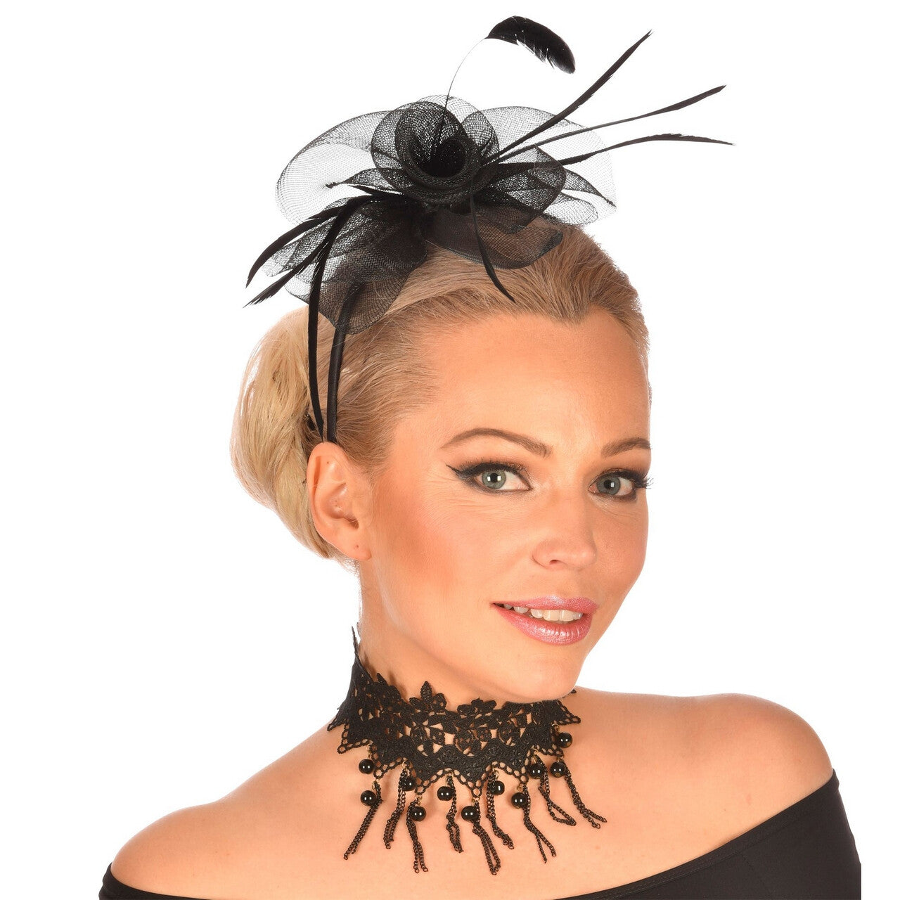 Op deze afbeelding zie je een Accessoires, van het merk Widmann. Zwarte Choker Medusa